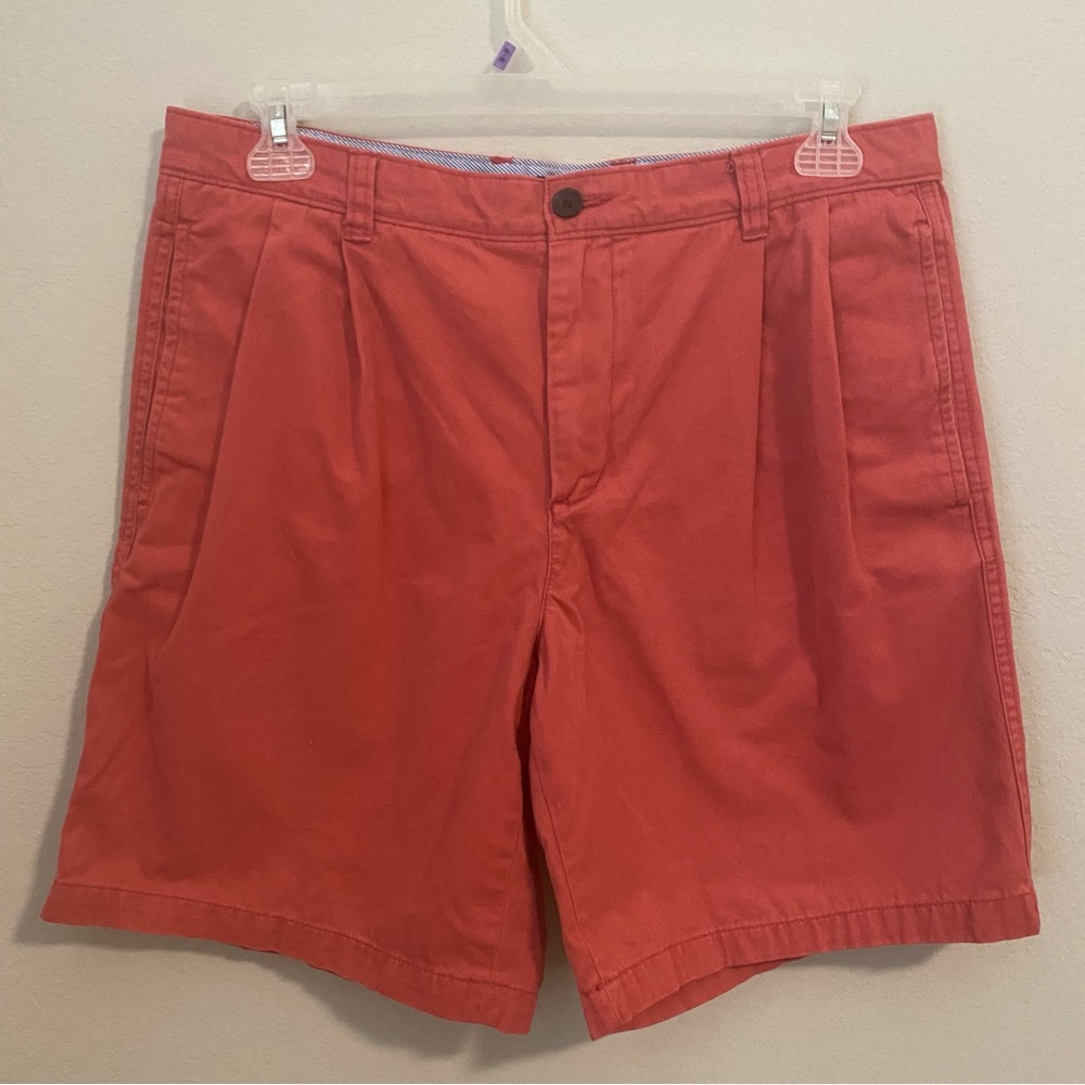 Club Room Pleated Chino Shorts Men's Size 33 100% Cotton Coral Pink